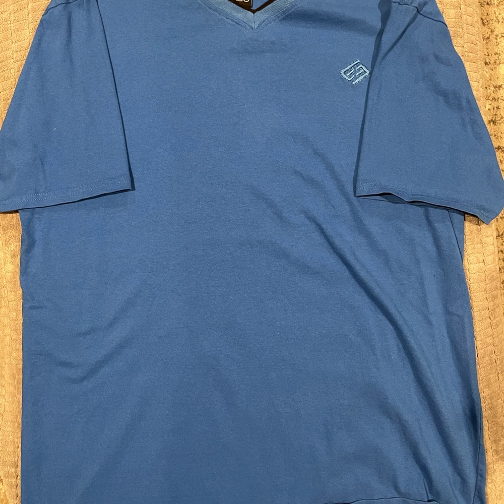 Enyce Men's Deep Blue V-Neck Tee Size XXL may fit closer to XL see measurements
